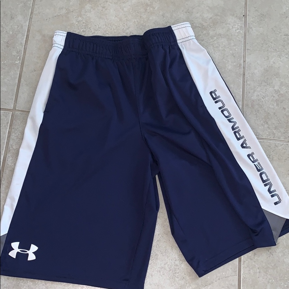 Underarmour youth shorts